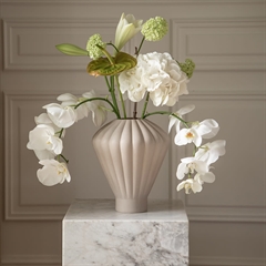 Specktrum vase i keramik - Evelyn - Sand